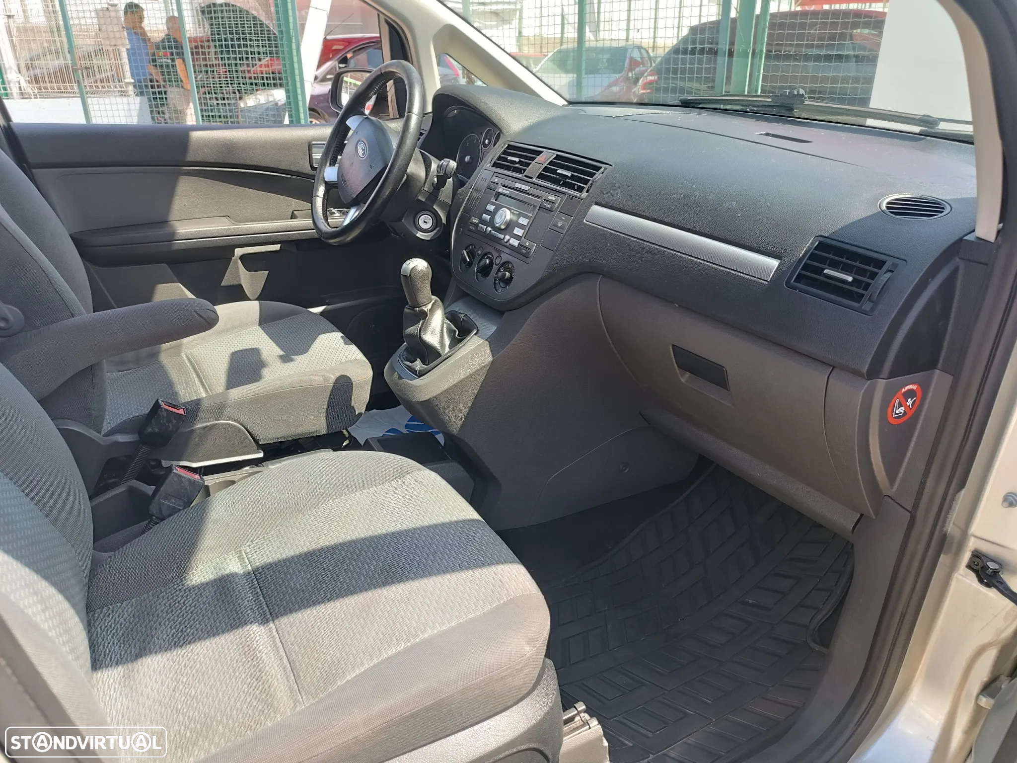 Ford Focus C-Max 1.6 TDCi Trend - 21