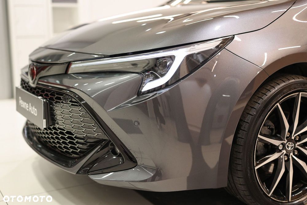 Toyota Corolla 2.0 Hybrid GR Sport Dynamic - 30