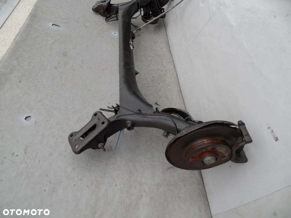 OŚ TYLNA BELKA TYŁ CITROEN C4 II 308 - 3