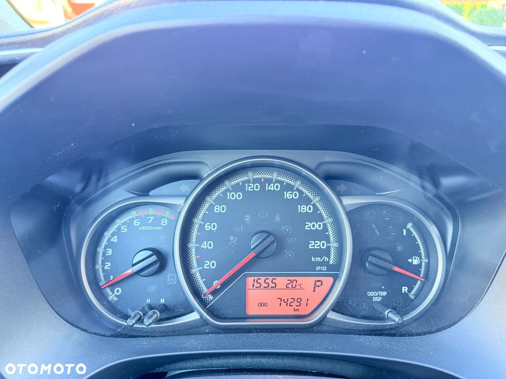 Toyota Yaris - 9