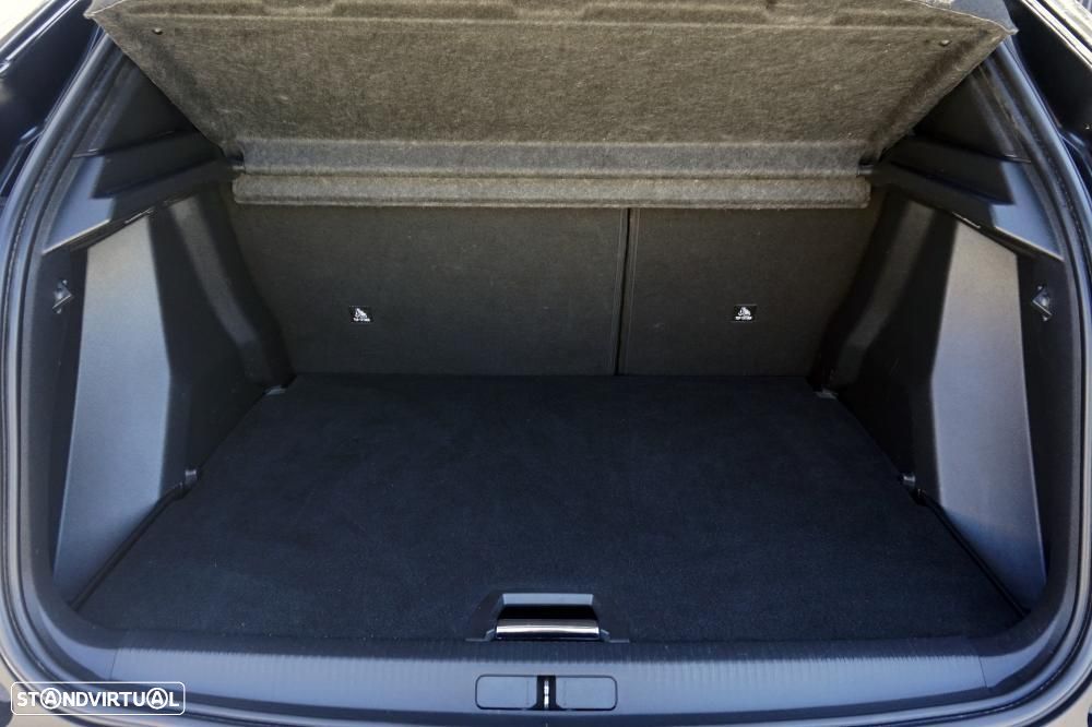 Peugeot 2008 1.2 PureTech GT Line - 3