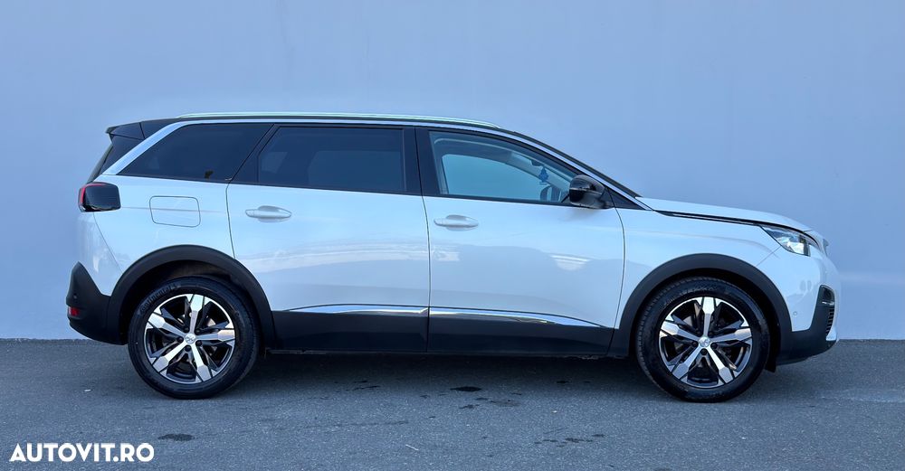 Peugeot 5008 PureTech 130 EAT8 Stop & Start Allure Pack - 9