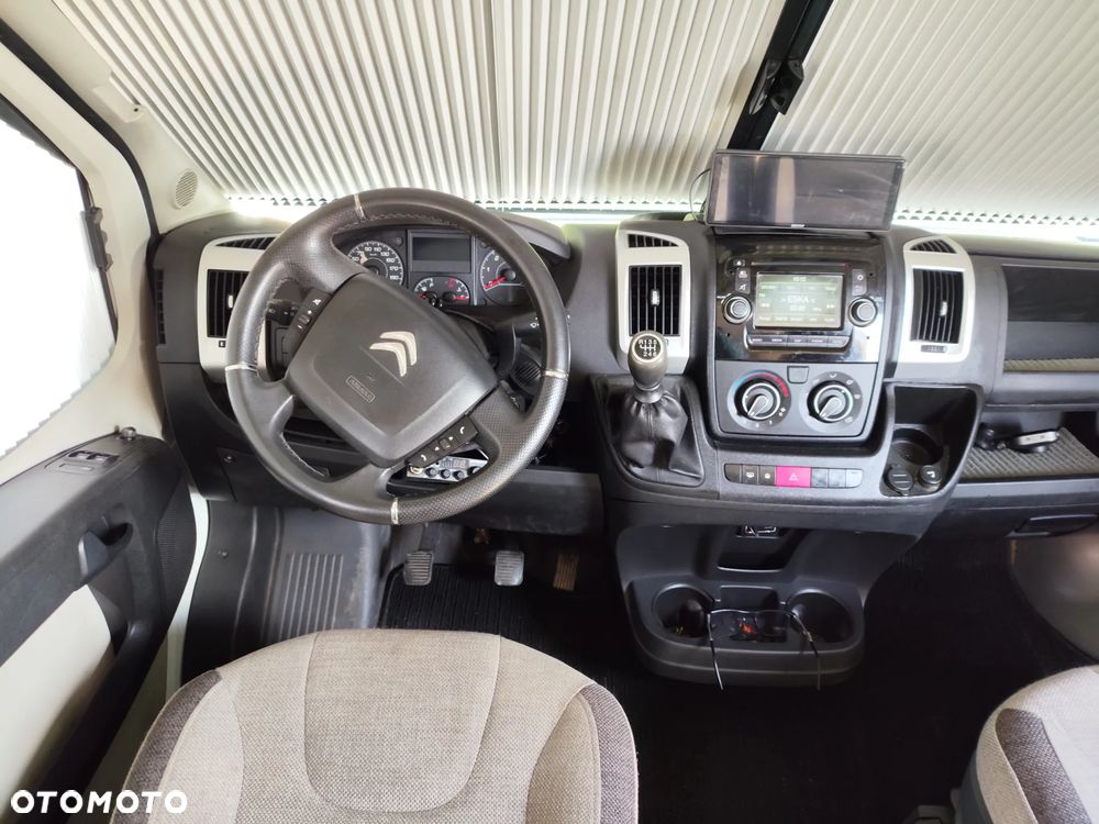 KNAUS Citroen Jumper kamper Knaus Box Star 600 - 14