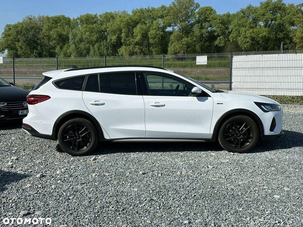 Ford Focus 1.0 EcoBoost Hybrid ACTIVE X - 10