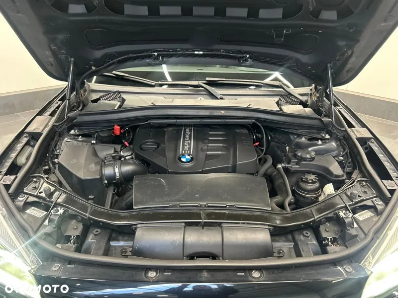 BMW X1 xDrive18d xLine - 35