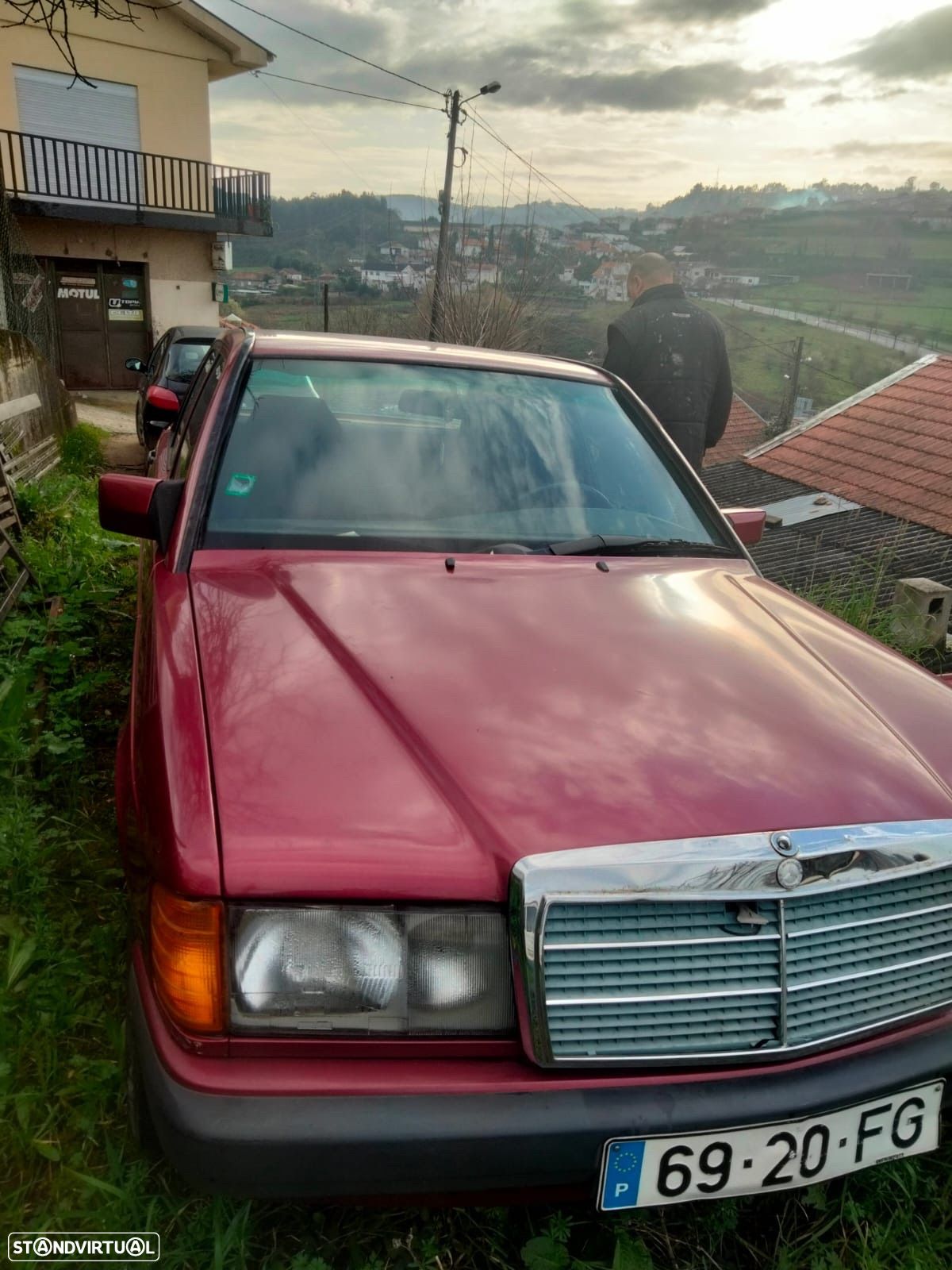 Mercedes-Benz 190 - 1