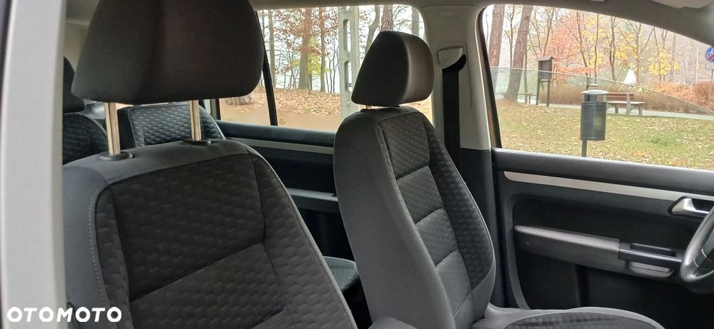 Volkswagen Touran 1.4 TSI Life - 16