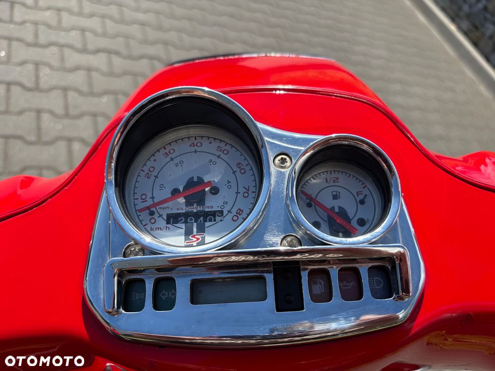 Piaggio Vespa - 6