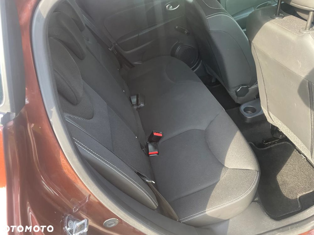 Renault Clio 1.2 TCe Limited EDC - 15
