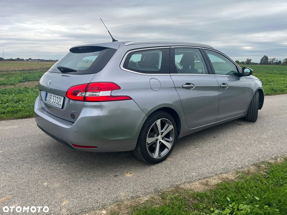 Peugeot 308 SW BlueHDi 120 EAT6 Stop & Start Active - 5