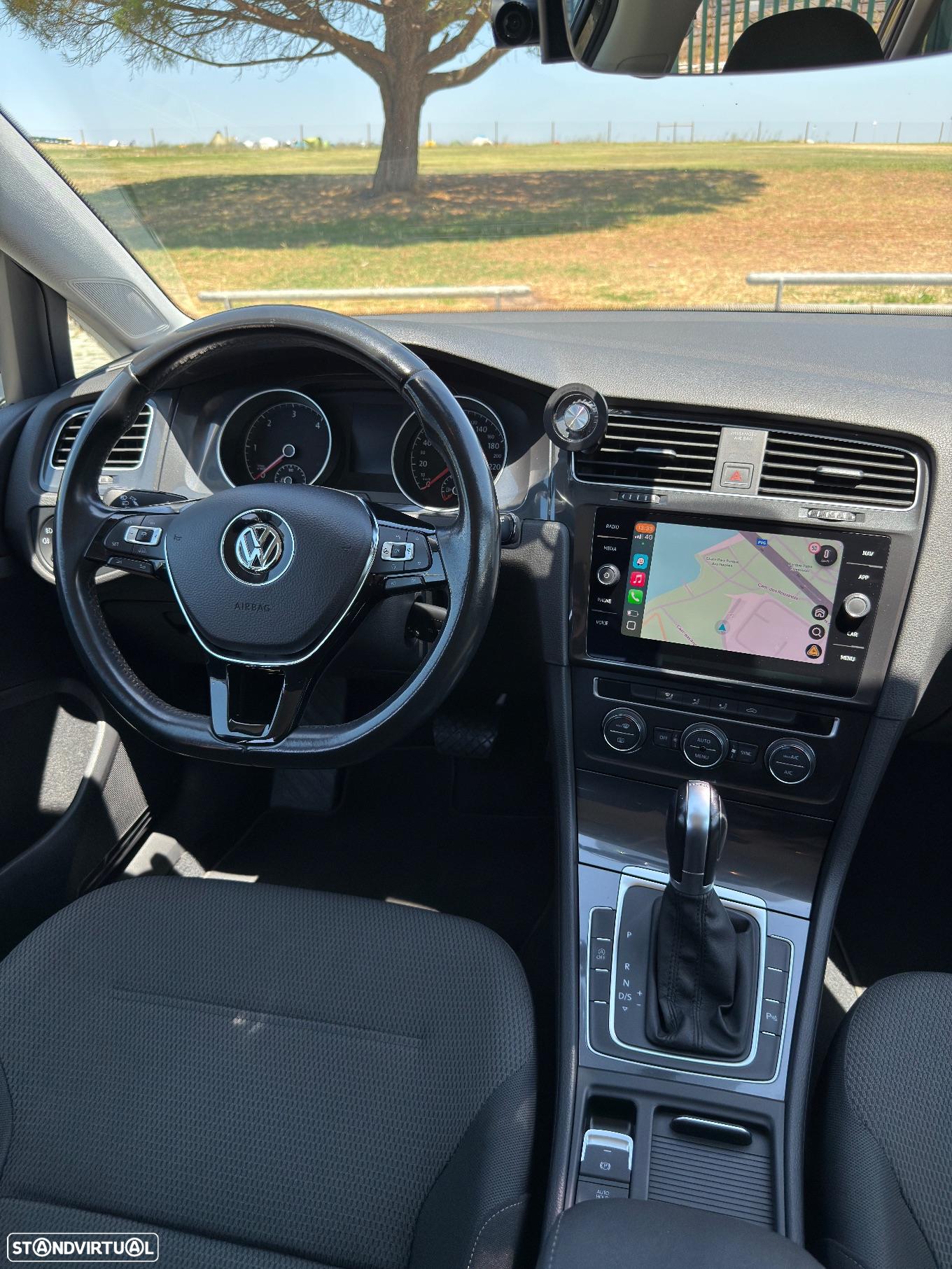 VW Golf Variant 1.6 TDi Confortline DSG - 13