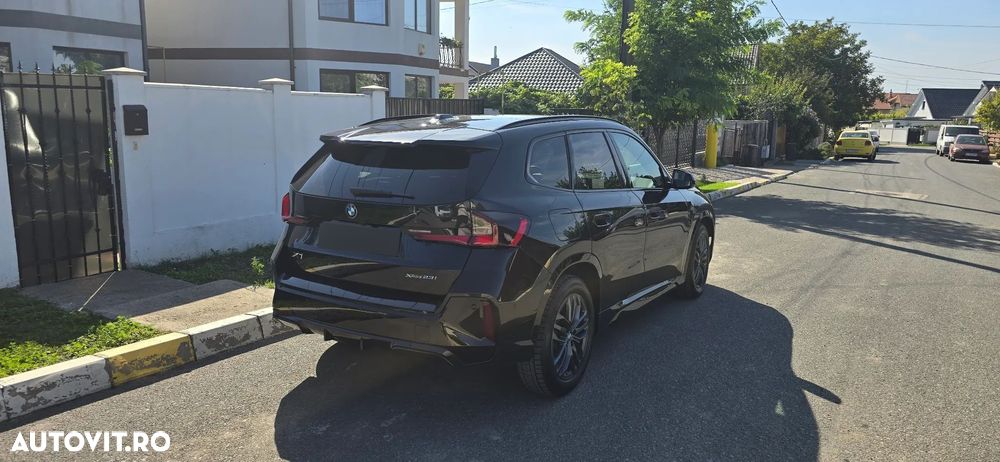 BMW X1 xDrive23i Aut. M Sportpaket - 2