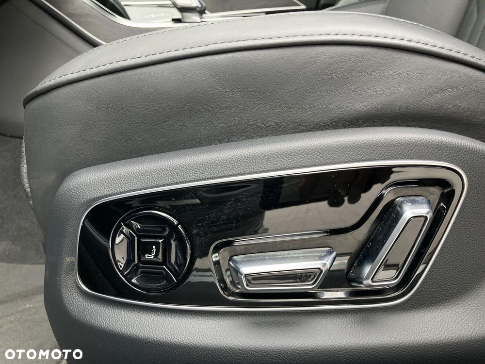 Audi A8 - 15