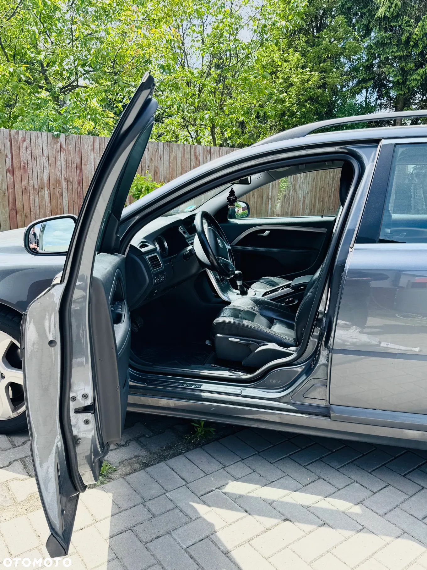 Volvo V70 D5 Momentum - 7