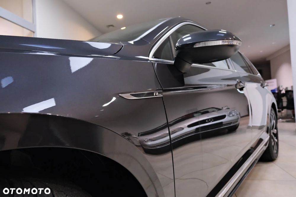 Volkswagen Passat 2.0 TDI EVO Business DSG - 25