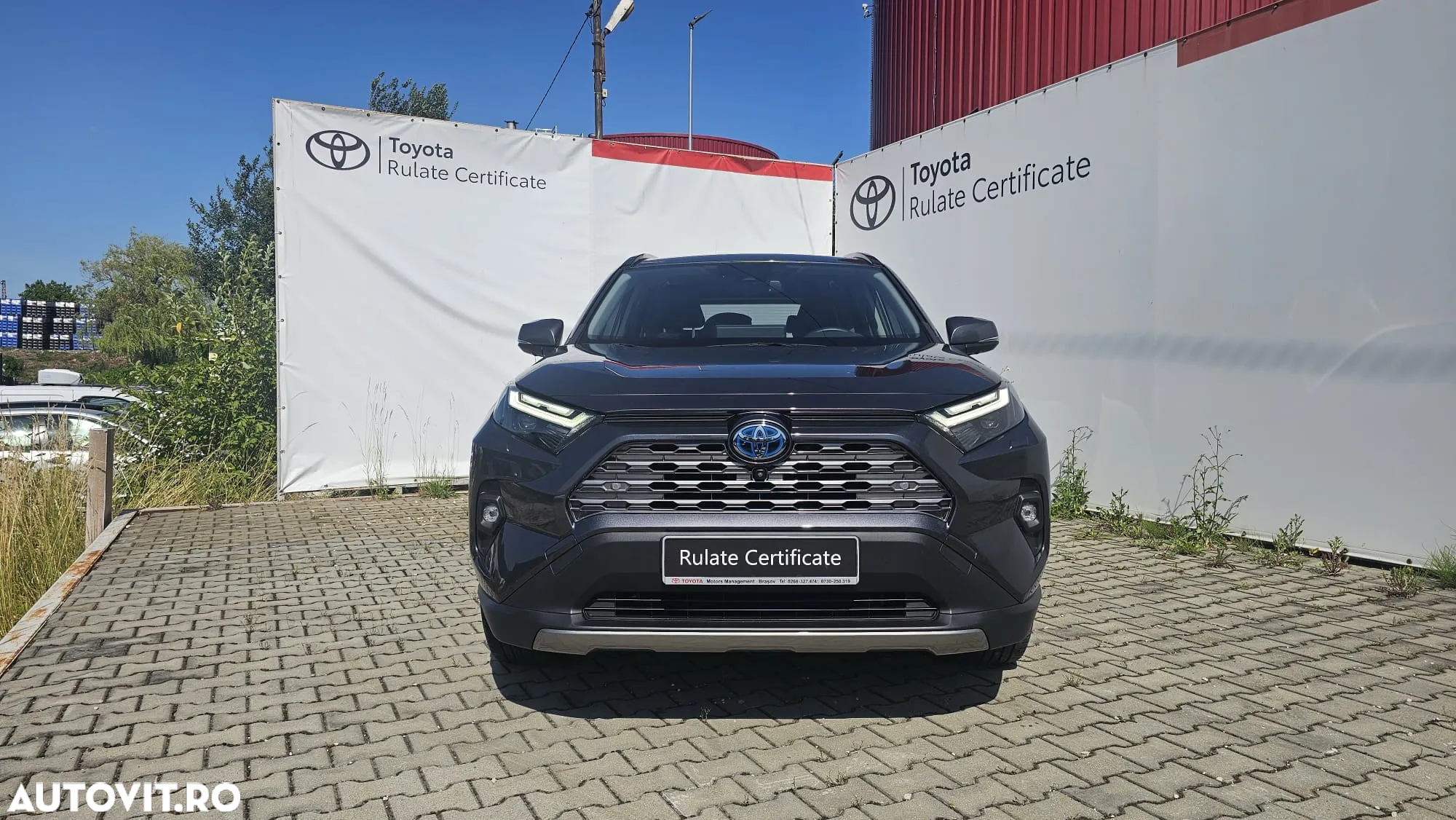 Toyota RAV4 2.5 Hybrid VVT-iE 4x4 Luxury - 2