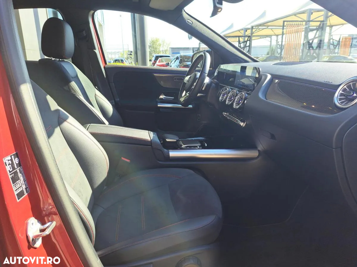 Mercedes-Benz GLA 250 e - 14