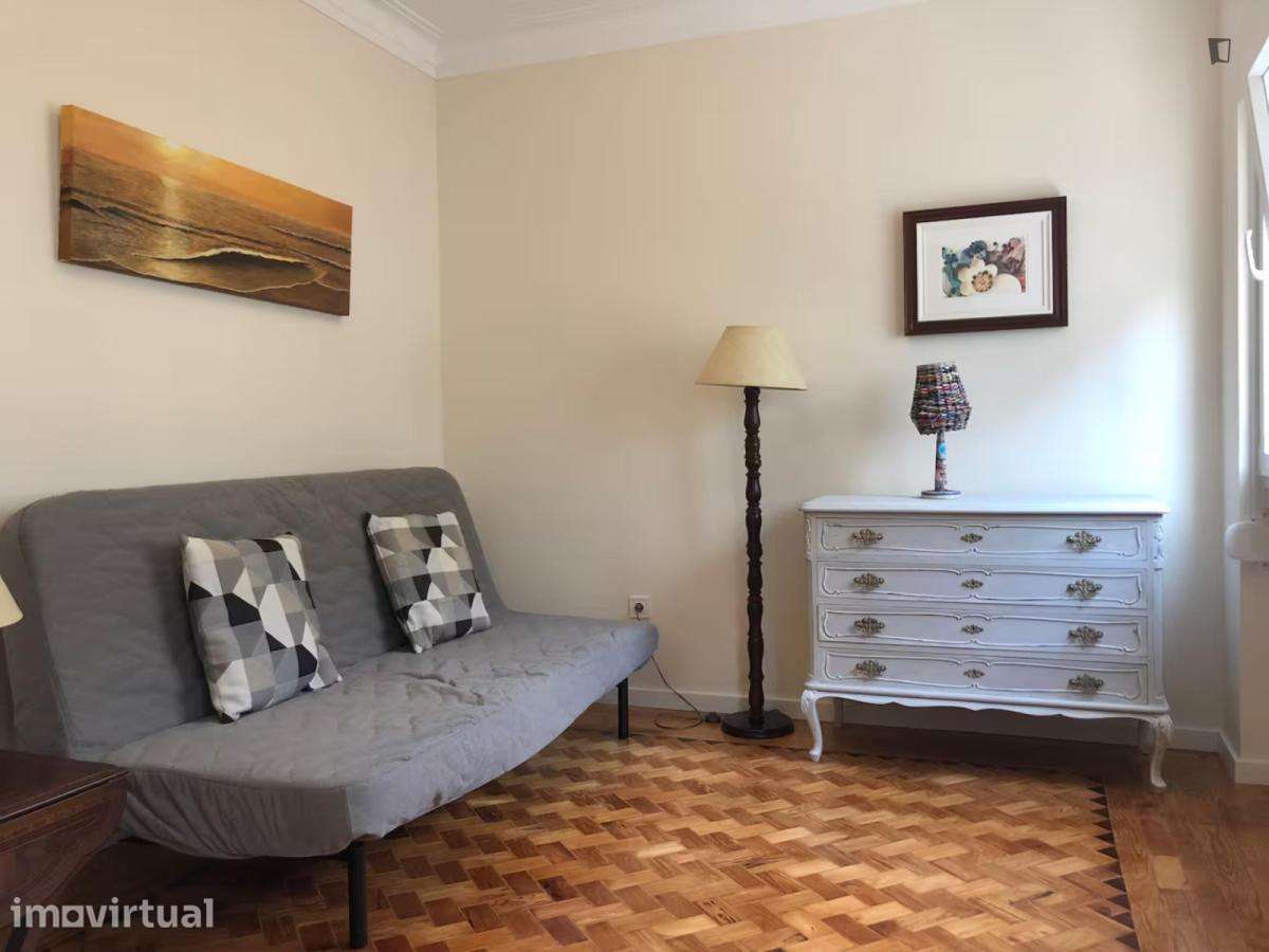 Apartamento com 1 quartos - localizado em Campolide Lisbon - Grande imagem: 5/8