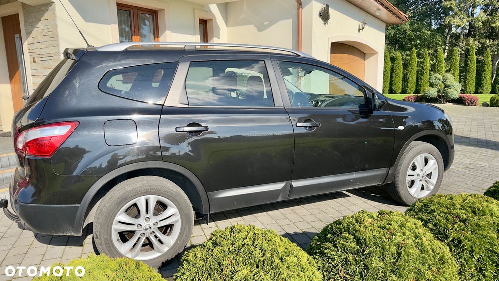 Nissan Qashqai+2 - 6