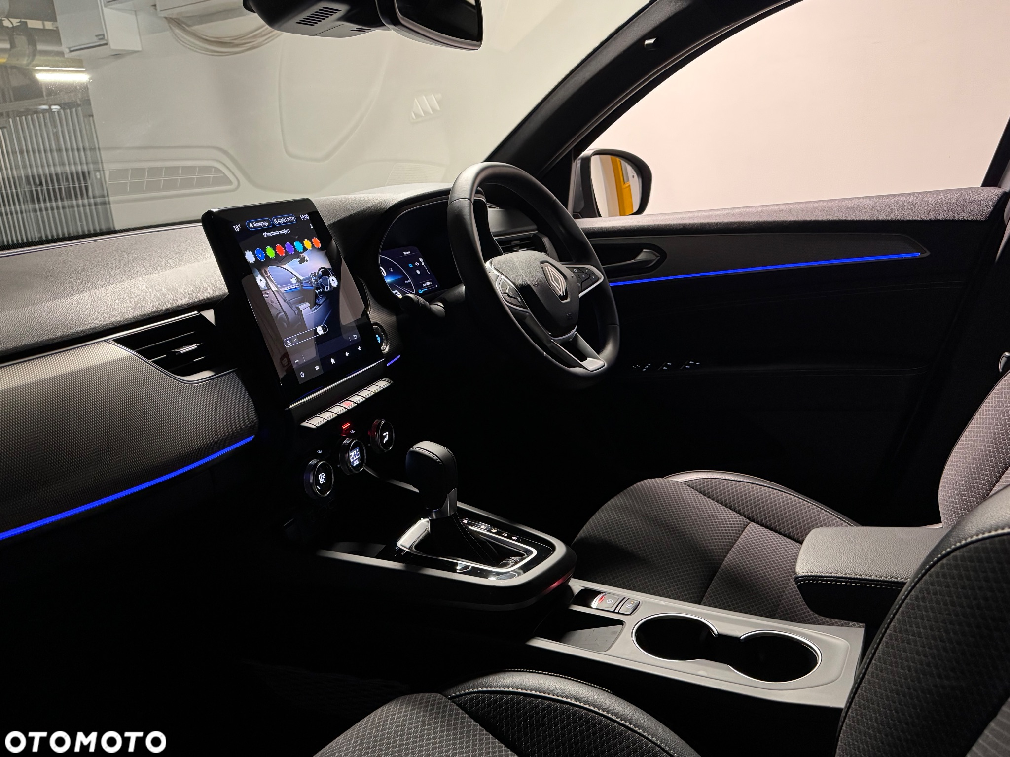 Renault Arkana E-TECH 145 R.S.LINE - 13
