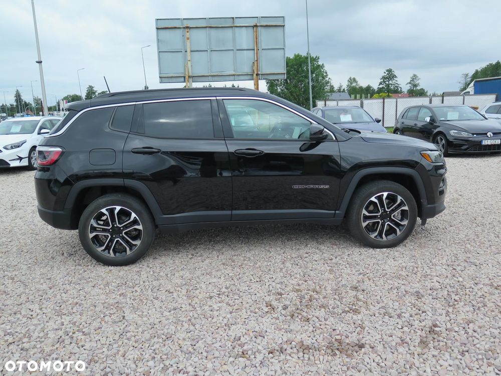 Jeep Compass - 10