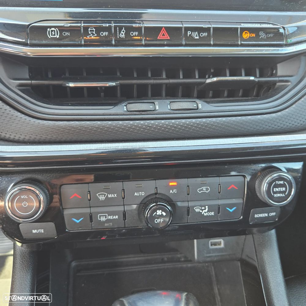 Jeep Compass 1.3 T-GDI 4xe Auto Trailhawk - 24