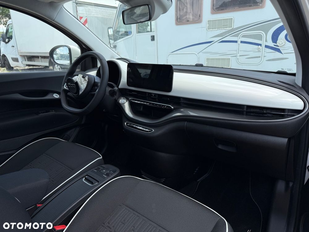 Fiat 500e - 17
