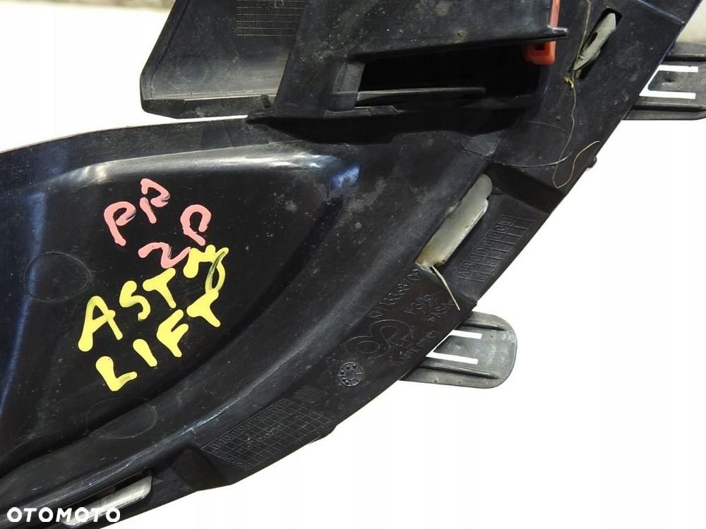 KRATKA ZDERZAKA PRAWY PRZÓD OPEL ASTRA J LIFT 13368709 - 2