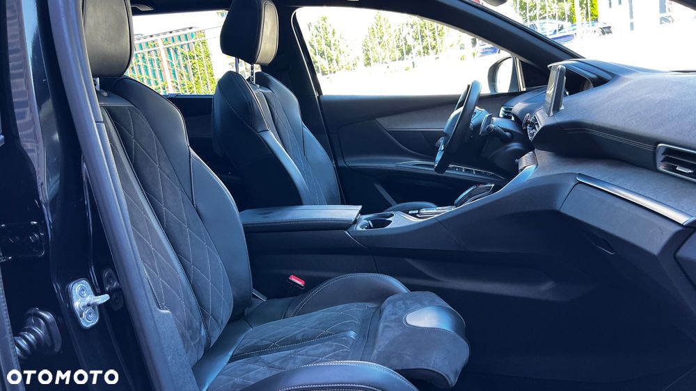 Peugeot 5008 BlueHDi 180 EAT8 GT Pack - 36