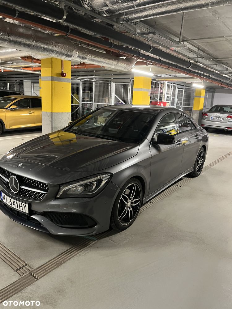Mercedes-Benz CLA 220 4-Matic AMG Line - 1