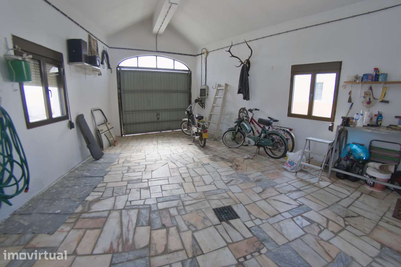 Moradia de 4 assoalhadas com garagem em Santo Aleixo - Grande imagem: 3/18