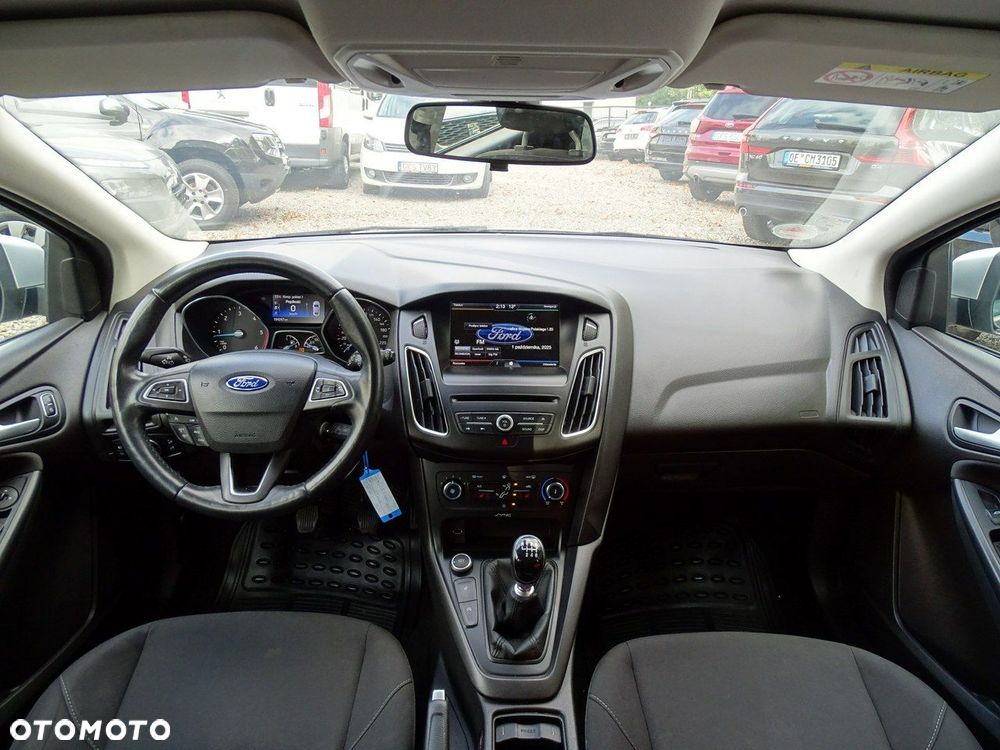 Ford Focus - 16
