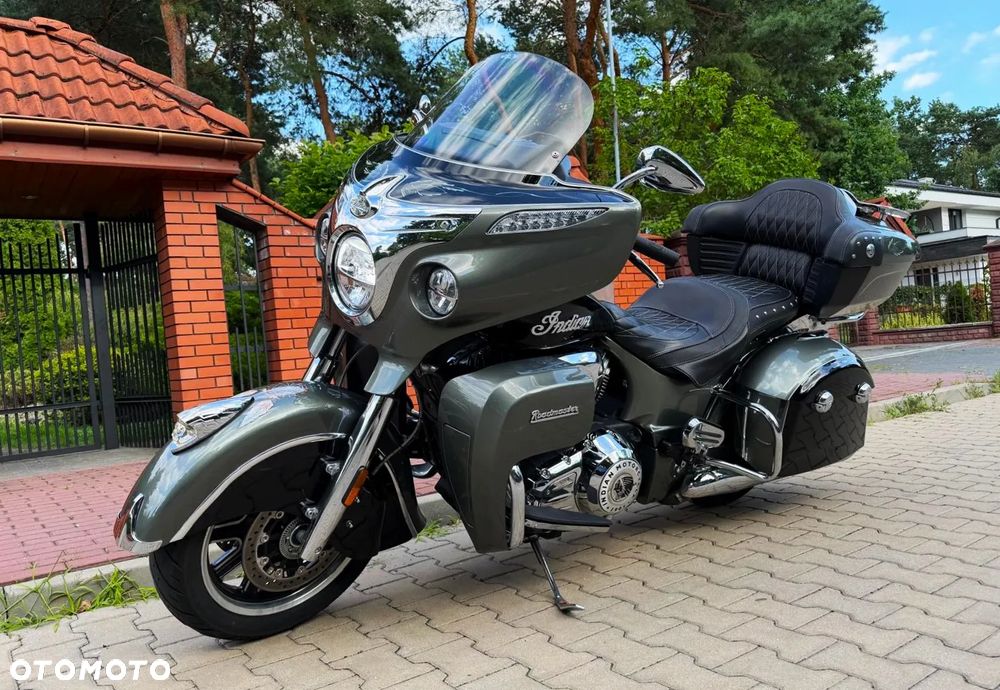 Indian Roadmaster - 1