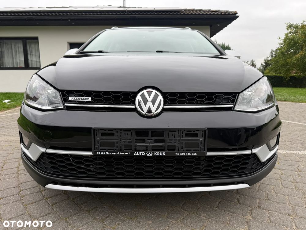 Volkswagen Golf - 5