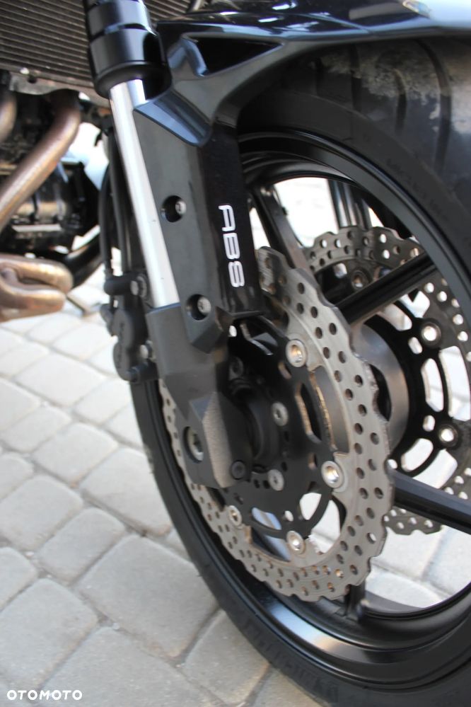 Kawasaki Versys 650 - 12