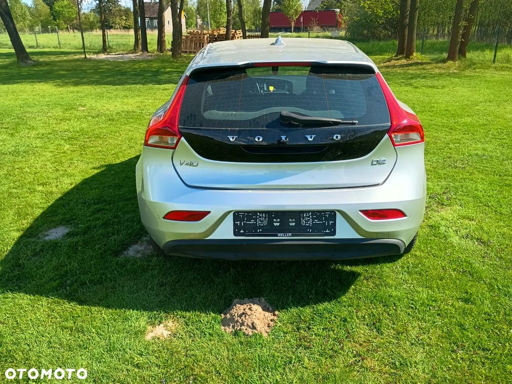 Volvo V40 D2 Geartronic Momentum - 6