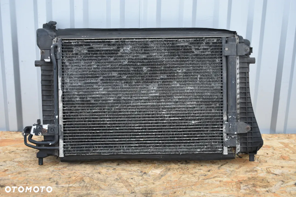 CHŁODNICE WODY KLIMATYZACJI VOLKSWAGEN GOLF 5 1.9TDI