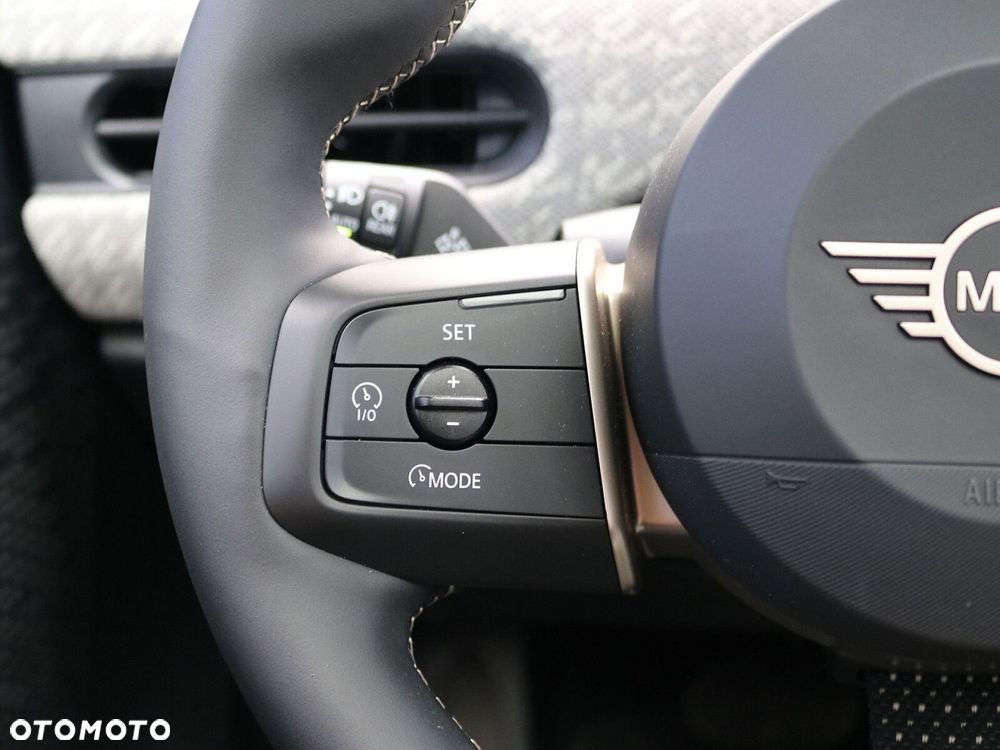 MINI Cooper S - 16
