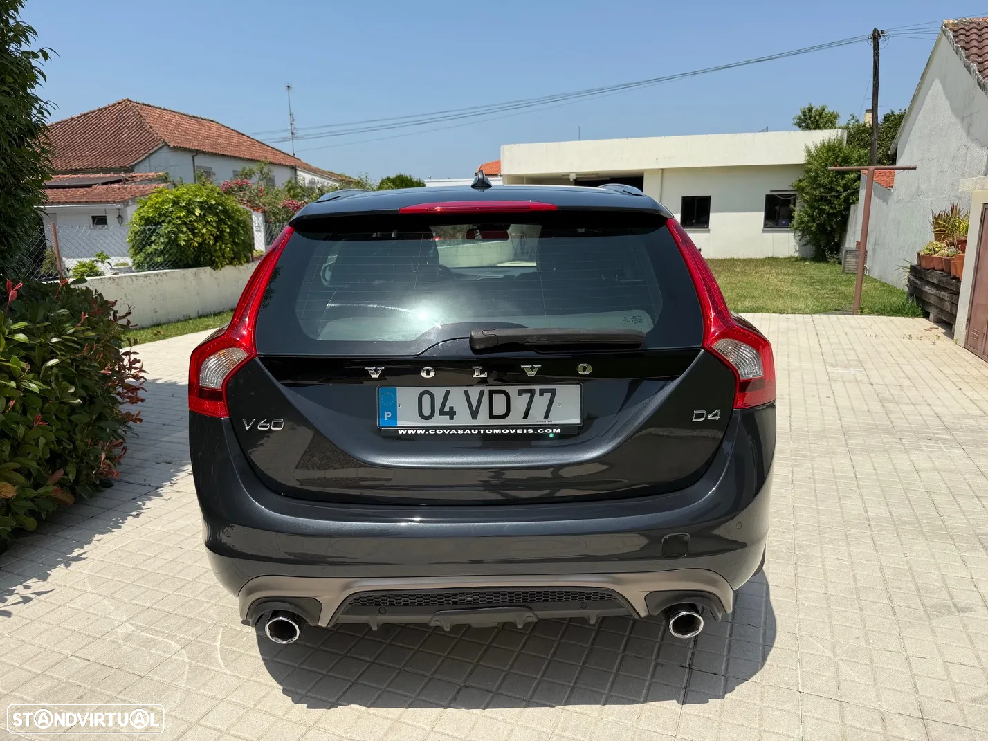Volvo V60 2.0 D4 R-Design - 6