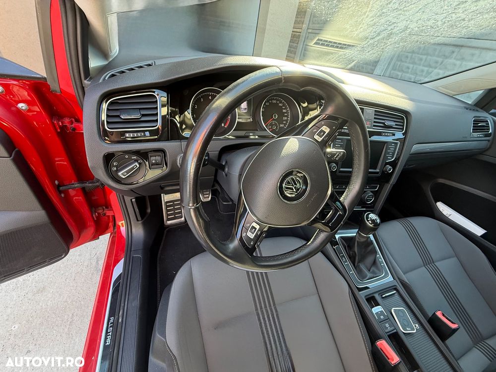 Volkswagen Golf 1.4 TSI Highline - 9