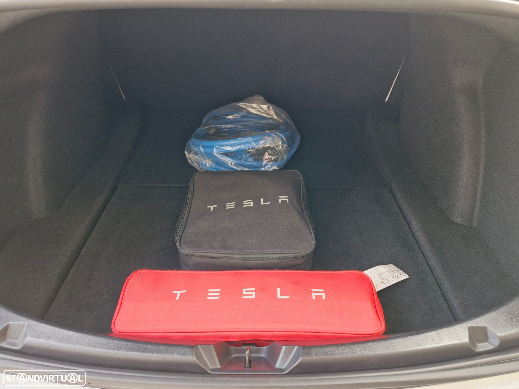 Tesla Model 3 Long-Range Dual Motor AWD - 37