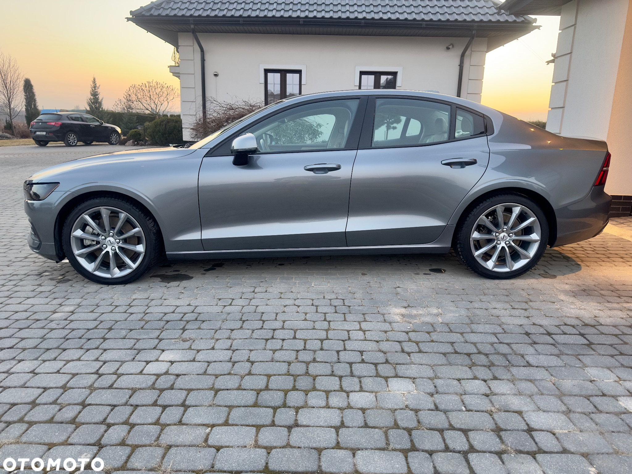 Volvo S60 T6 AWD Momentum Pro - 8