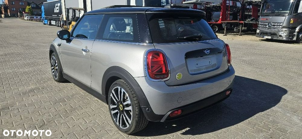 MINI Cooper - 4