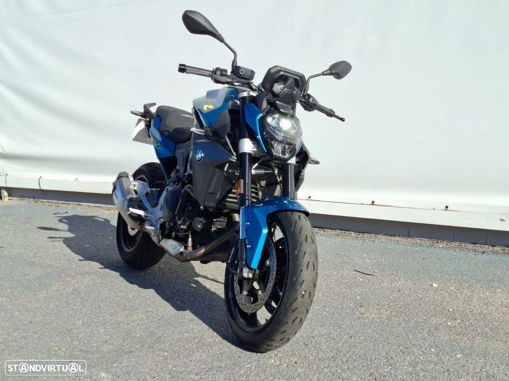 BMW F 900 R Azul Snapper Rocks - 1