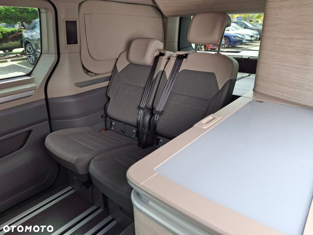 Volkswagen California - 32