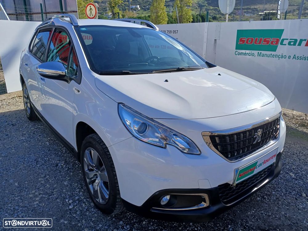 Peugeot 2008 1.2 PureTech Style - 5