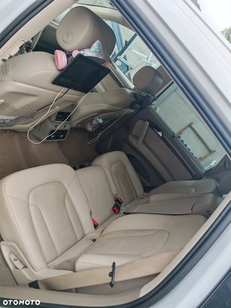 Audi Q7 - 14
