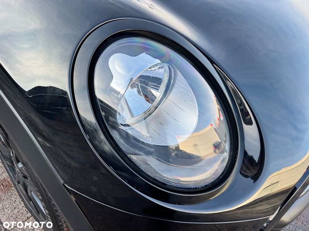 MINI ONE Standard - 16