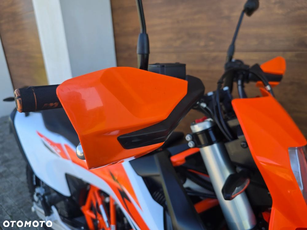 KTM Enduro 690 - 4