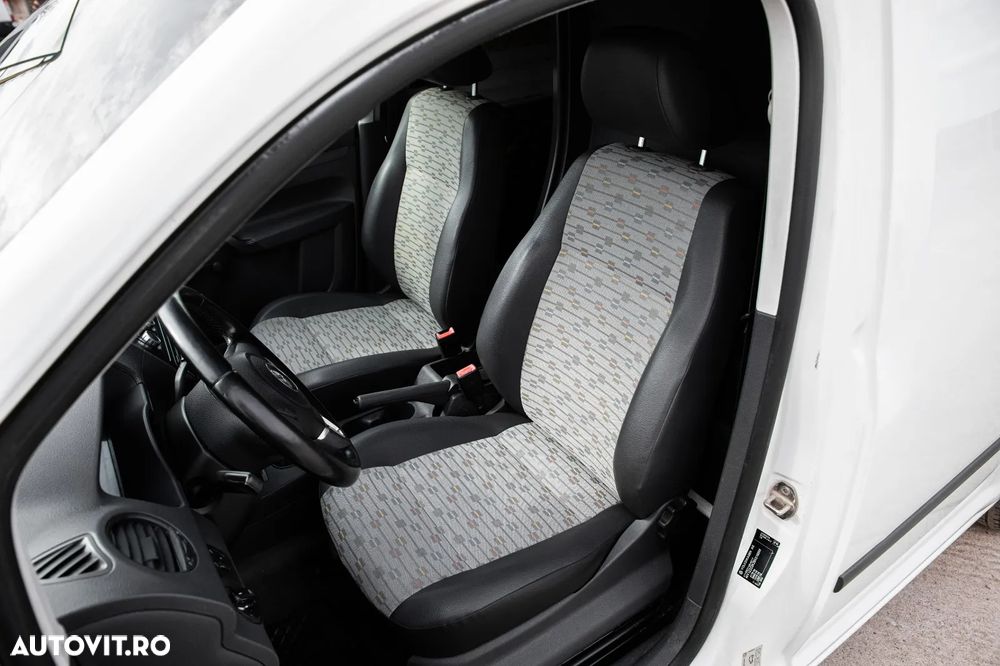 Volkswagen Caddy - 11